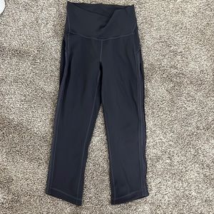 Gray cropped Lululemon leggings size 6. Great condition!